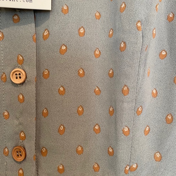 Beautiful dress from clad and cloth! - Picture 2 of 4